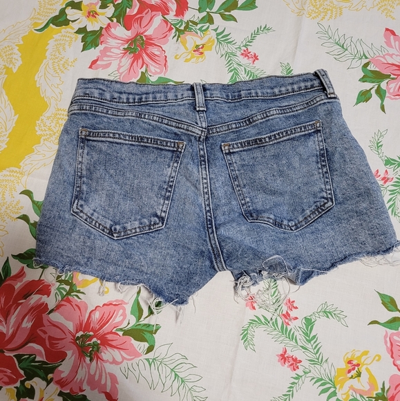Gap rainbow stitch distressed denim shorts - Picture 12 of 13